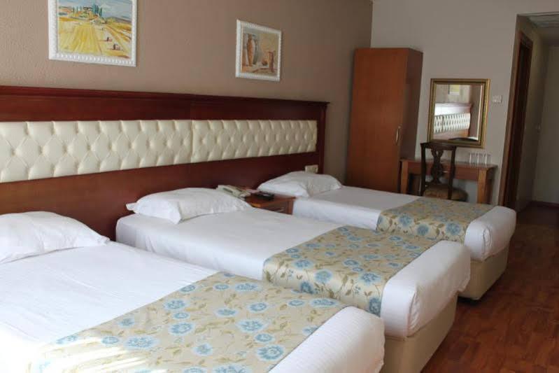 Asur Hotel Istanbul Exteriör bild