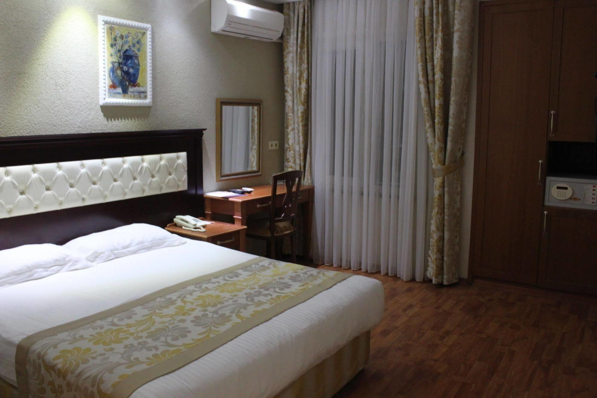 Asur Hotel Istanbul Exteriör bild