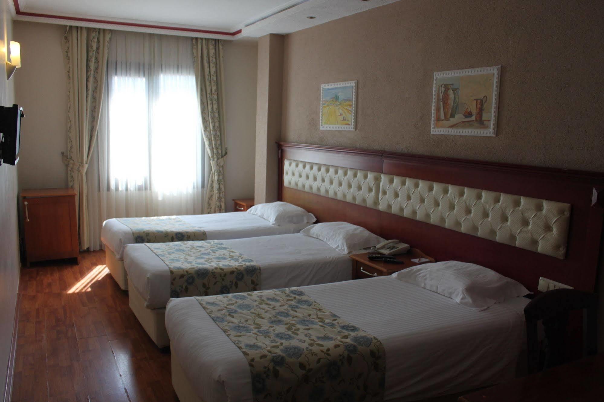 Asur Hotel Istanbul Exteriör bild